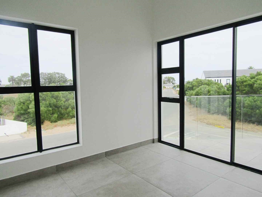 3 Bedroom Property for Sale in Shelley Point Western Cape